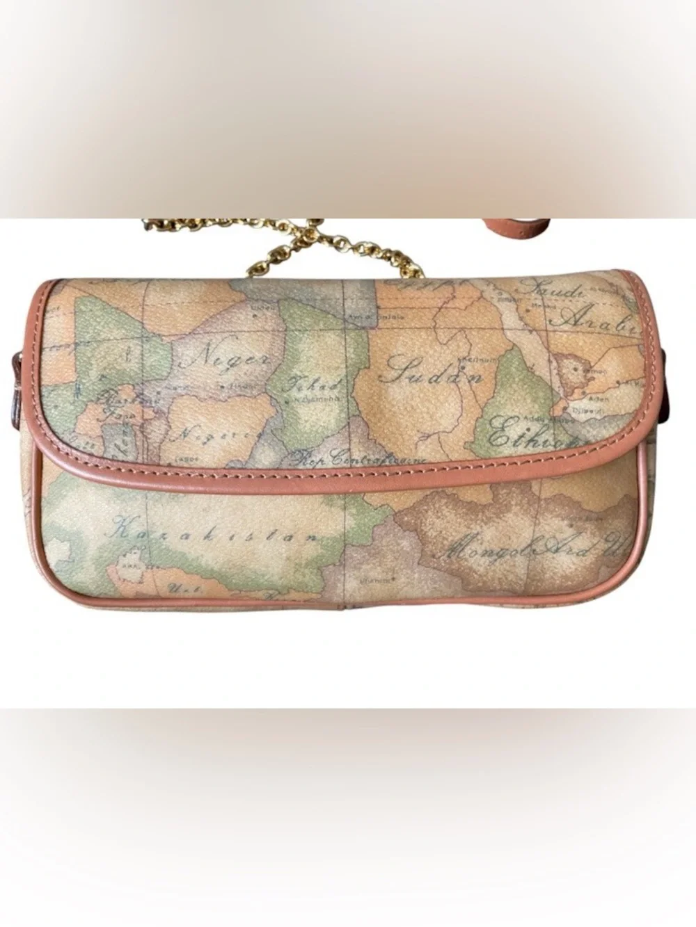Prima Classe Geo Classic PRISTINE Crossbody NWOT ALVIERO MARTIN